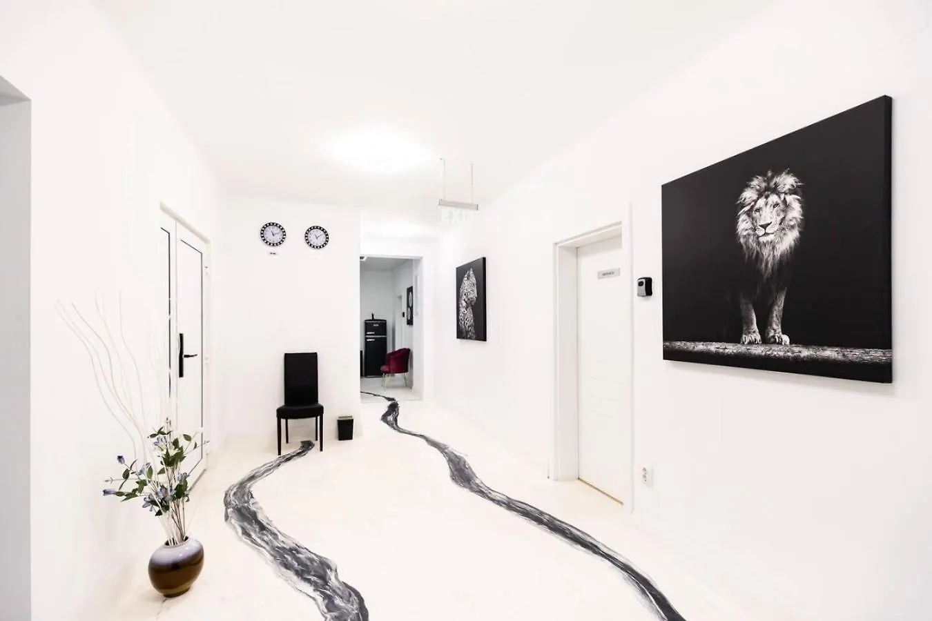 Apartment Bucharest Studios Paris Room Romania